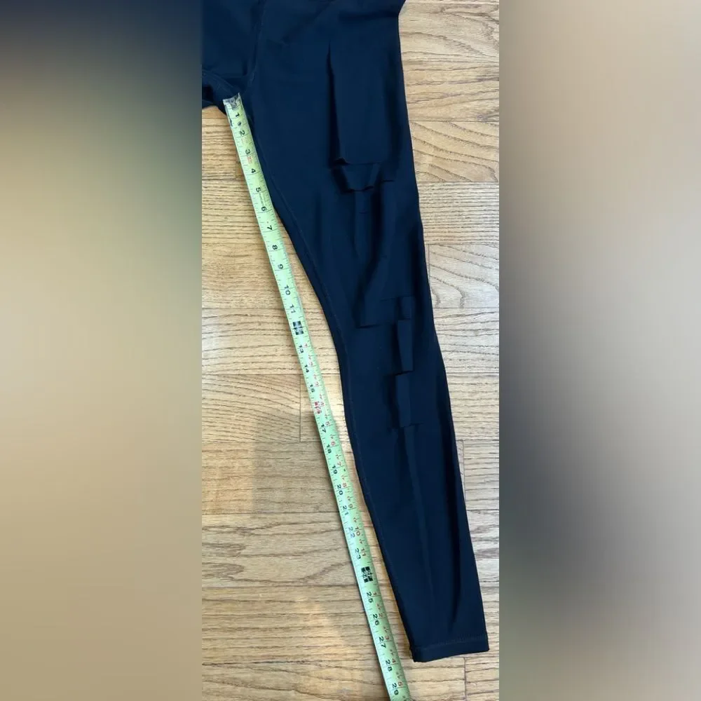 Alo High-Waist Ripped Warrior Legging Black Size Small